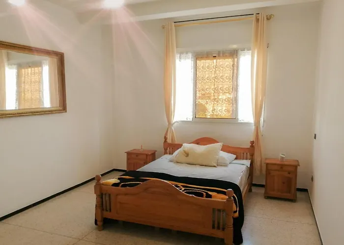 Helle Ferienwohnung Mit Tiefgarage